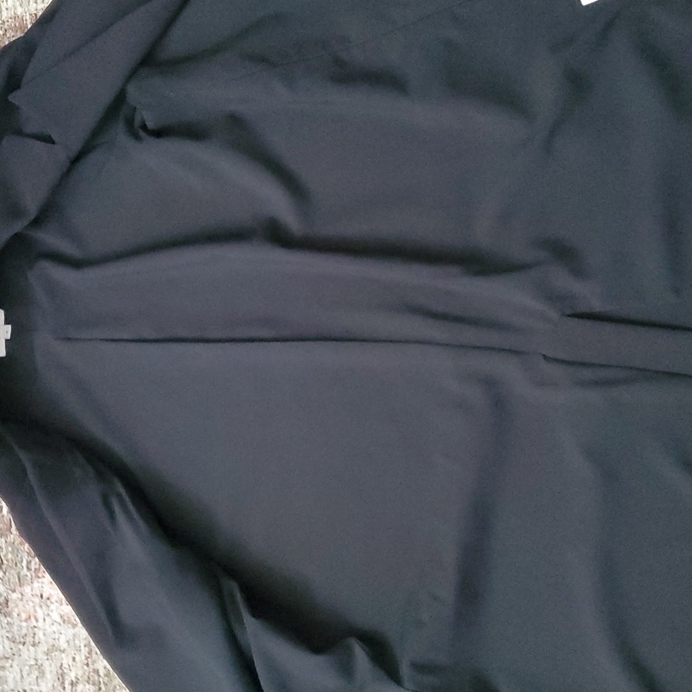 ๐ Camila Coelho Brenna Black Blazer - Picture 8 of 10